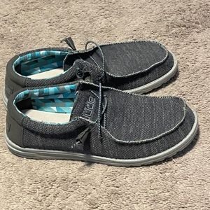 Hey dude size 10 gray never worn